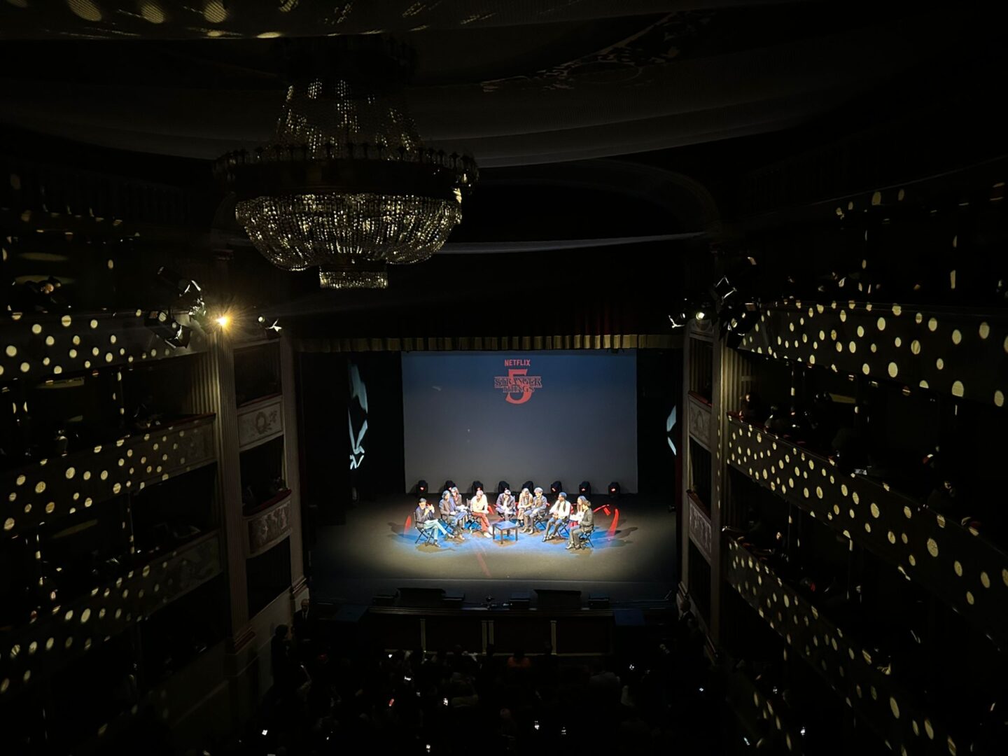 Il cast di Stranger Thinghs al Lucca Comics - Teatro del Giglio