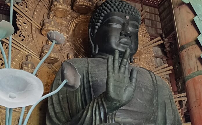 Statue buddiste: i 4 Nyōrai del pantheon buddista giapponese