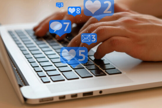 Iperconsumismo: quando comprare diventa un trend