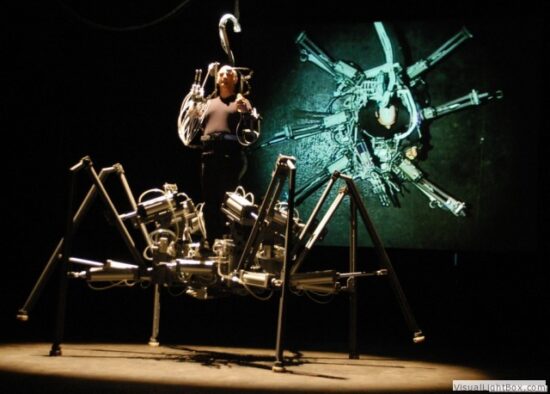 Exoskeleton di Stelarc