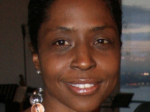 Lorna Simpson: la fotografia come strumento di lotta