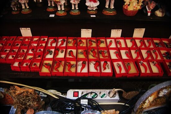 Portafortuna per gli esami: 4 oggetti per chi è scaramantico