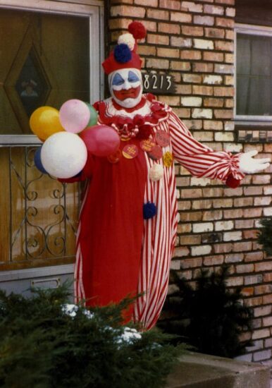 Storia di John Wayne Gacy: tra orrore, maschere e follia