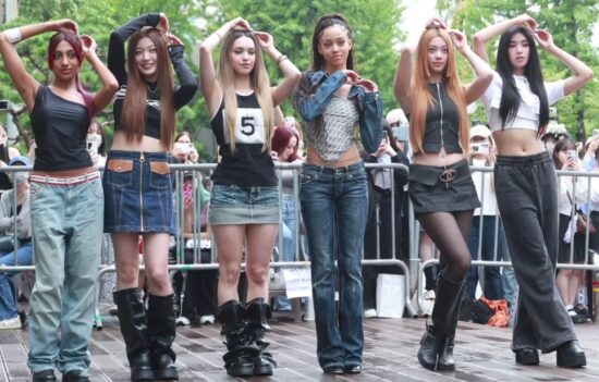 Cat’s Eye Effect: Katseye riscrive le regole del fashion