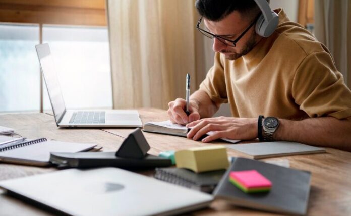 Procrastinare lo studio: consigli per smettere di rimandare