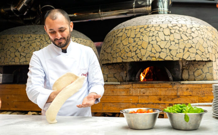 Un omaggio all’arte del pane e all’anima di Napoli: intervista a Ciro Di Maio