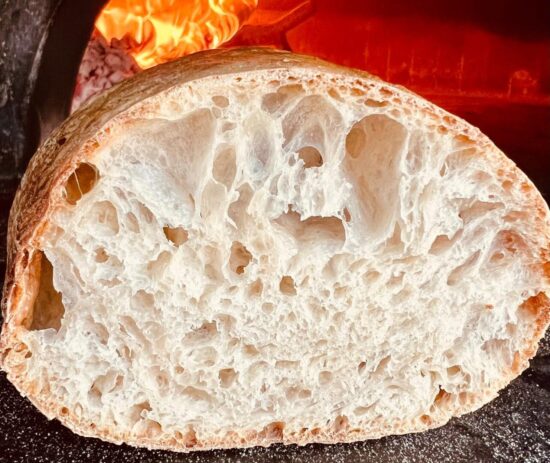 Un omaggio all’arte del pane e all’anima di Napoli: intervista a Ciro Di Maio