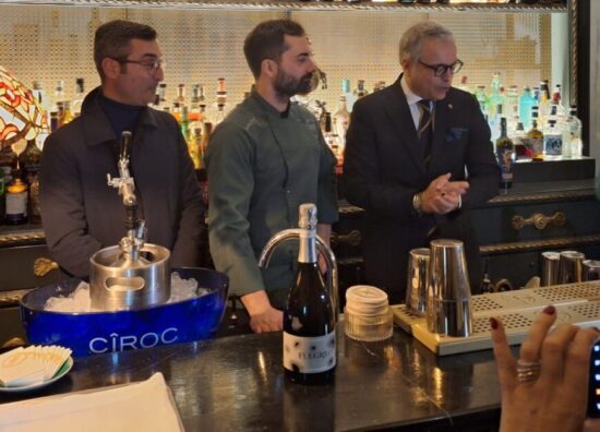 Parthenope Silenziosa, 2500 anni da assaggiare: intervista a Mirko Lamagna