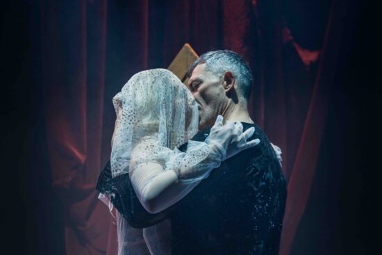 Amleto² di Filippo Timi, al Teatro Bellini | Recensione