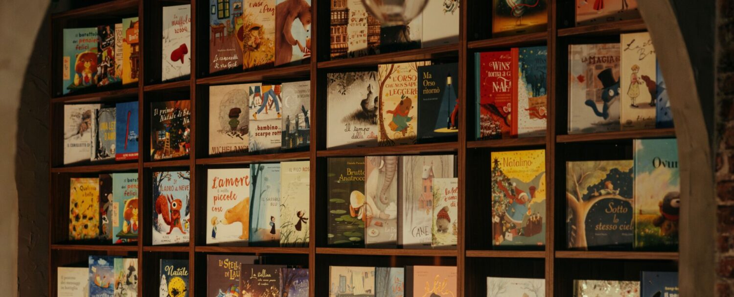 Castore & Polluce, nuova libreria immersiva per bambini a Marigliano: una piccola, magica realtà tra libri, arte e pasticceria