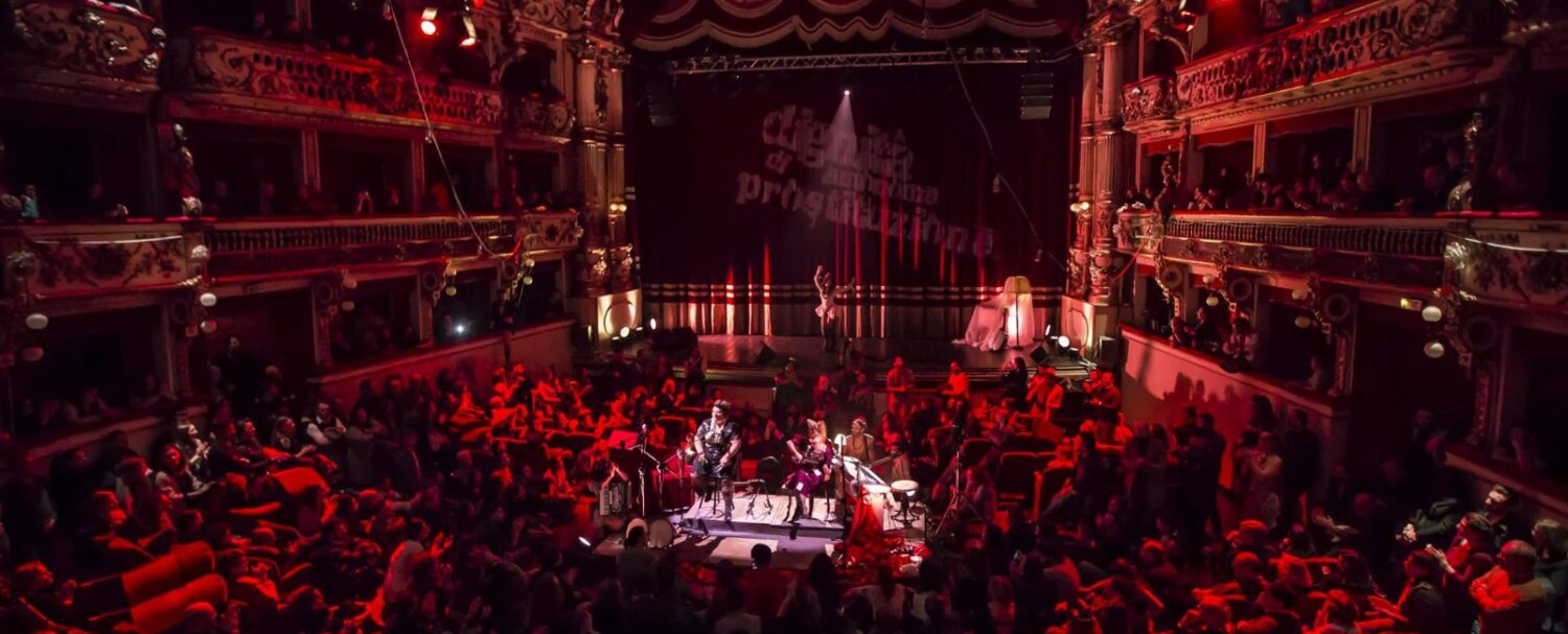 Dignità Autonome di Prostituzione (Bellini) | Recensione