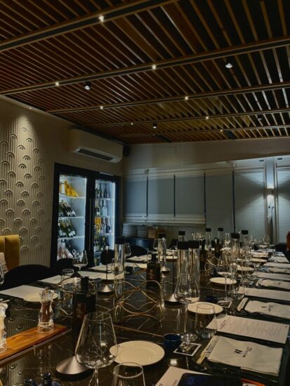 Interno del ristorante White Chill Out Pozzuoli