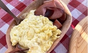 Kačamak polenta montenegrina