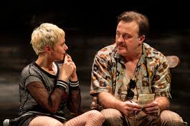 Filippo Dini nel ruolo di Trigorin e Virginia Campolucci nel ruolo di Nina (foto di Serena Pea)