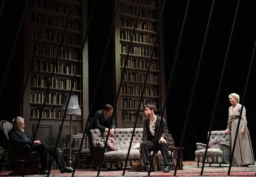 Lungo viaggio verso la notte (foto di Tomasso Lepera)