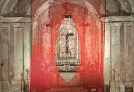 Intermezzo: Allegra Hicks in mostra nel Purgatorio ad Arco