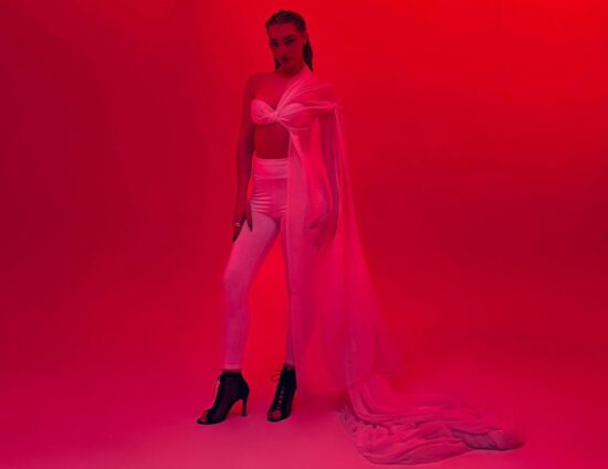 Aurora Venosa veste Salvatore Manzo