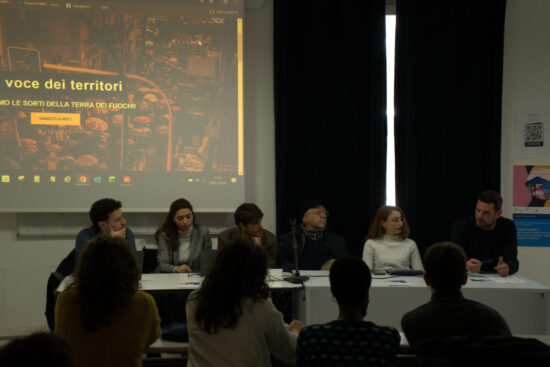 Dettaglio conferenza stampa Terra dei Fuochi