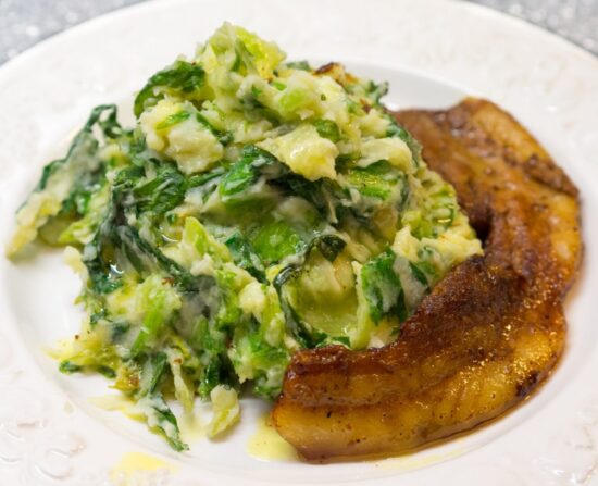 Stamppot olandese preparato con indivia e patate