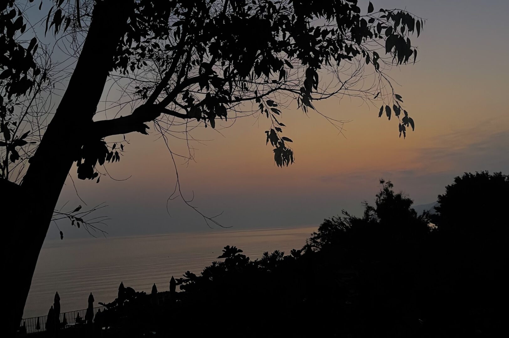 Opacarofilia: Foto di un tramonto cilentano.