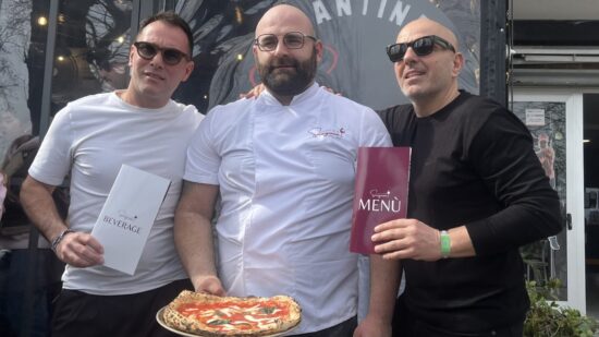 Valentino Gagliotta, Giovanni Kahn della Corte e Gianluca Romeo all'inaugurazione di Cantina Smargiassa