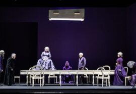 Riccardo III di Maria Paiato: la ferocia è in scena al Teatro Argentina