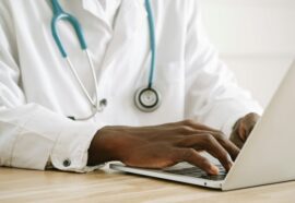 Innovazione digitale in farmacia: quali strumenti per ottimizzare il business