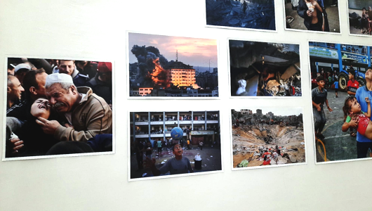Veduta dell'esposizione Eyes in Gaza ai Magazzini Fotografici
