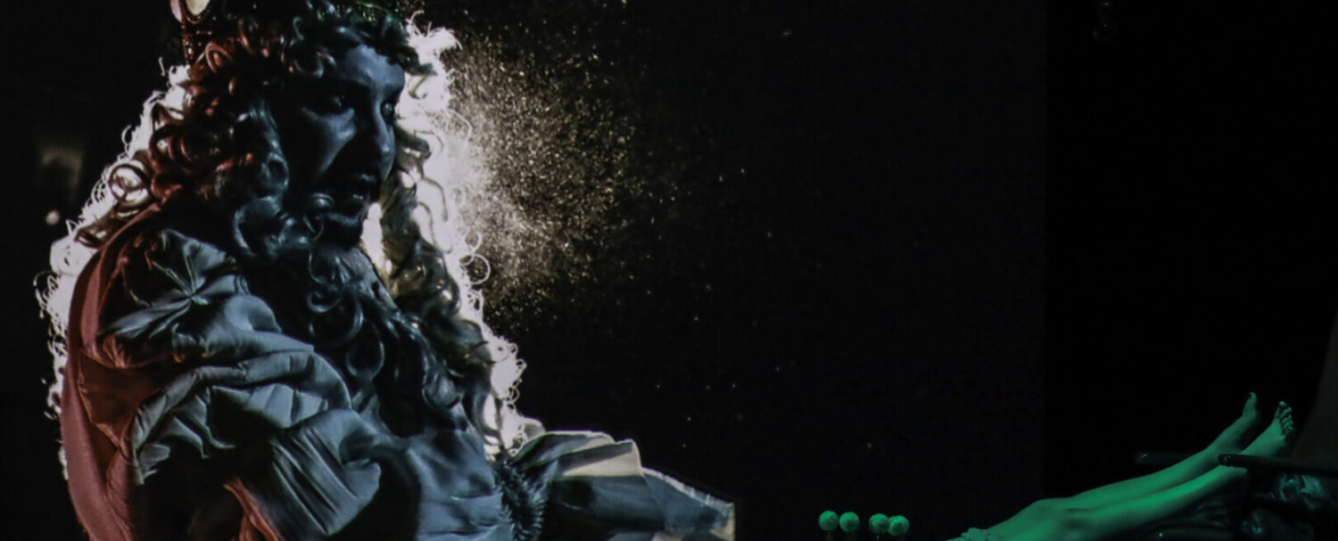 Favola di Fabrizio Sinisi, al Piccolo Bellini | Recensione