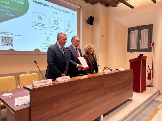 Manifesto per il Biocontrollo: i saluti finali e la presentazione del manifesto firmato durante il corso del convegno