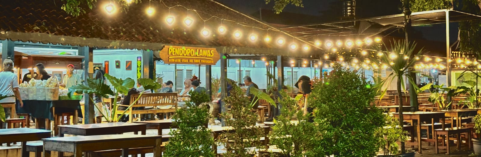 Malioboro street Yogyakarta Nongkrong