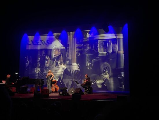 Ute Lemper porta "Paris Paris" all'Auditorium di Roma