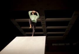 Claudia Catarzi in scena alla Domus Ars con 14.610 per la stagione Körper