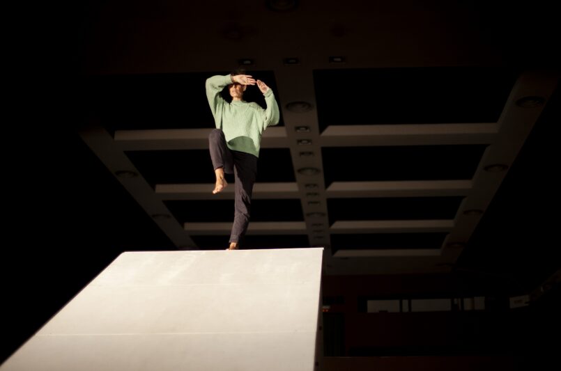 Claudia Catarzi in scena alla Domus Ars con 14.610 per la stagione Körper