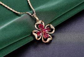 Chiama angeli: un amuleto tra tradizione, gravidanza e simbolo di protezione