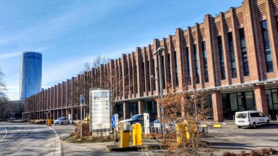 Edificio Köln Triangle
