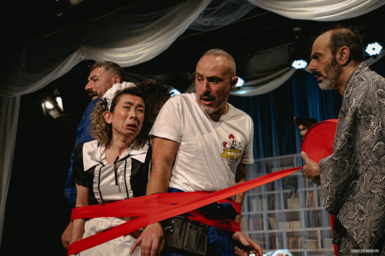 Commedia teatrale Re-fusi