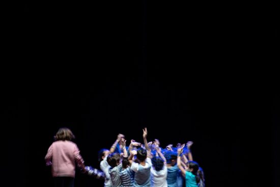 Maggio all'infanzia. Alcuni alunni in scena