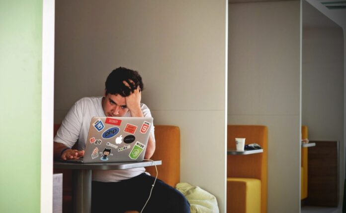 Divario tra università e lavoro