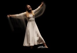 “Anna” al Teatro Le Maschere, recensione dello spettacolo