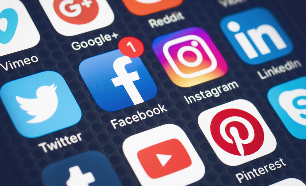 Baby influencer, un fenomeno tanto diffuso e controverso