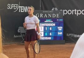 Martina Trevisan vince e va ai quarti di finale a Roma