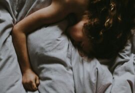 La storia dell’orgasmo femminile: dalla medicina ai falsi miti